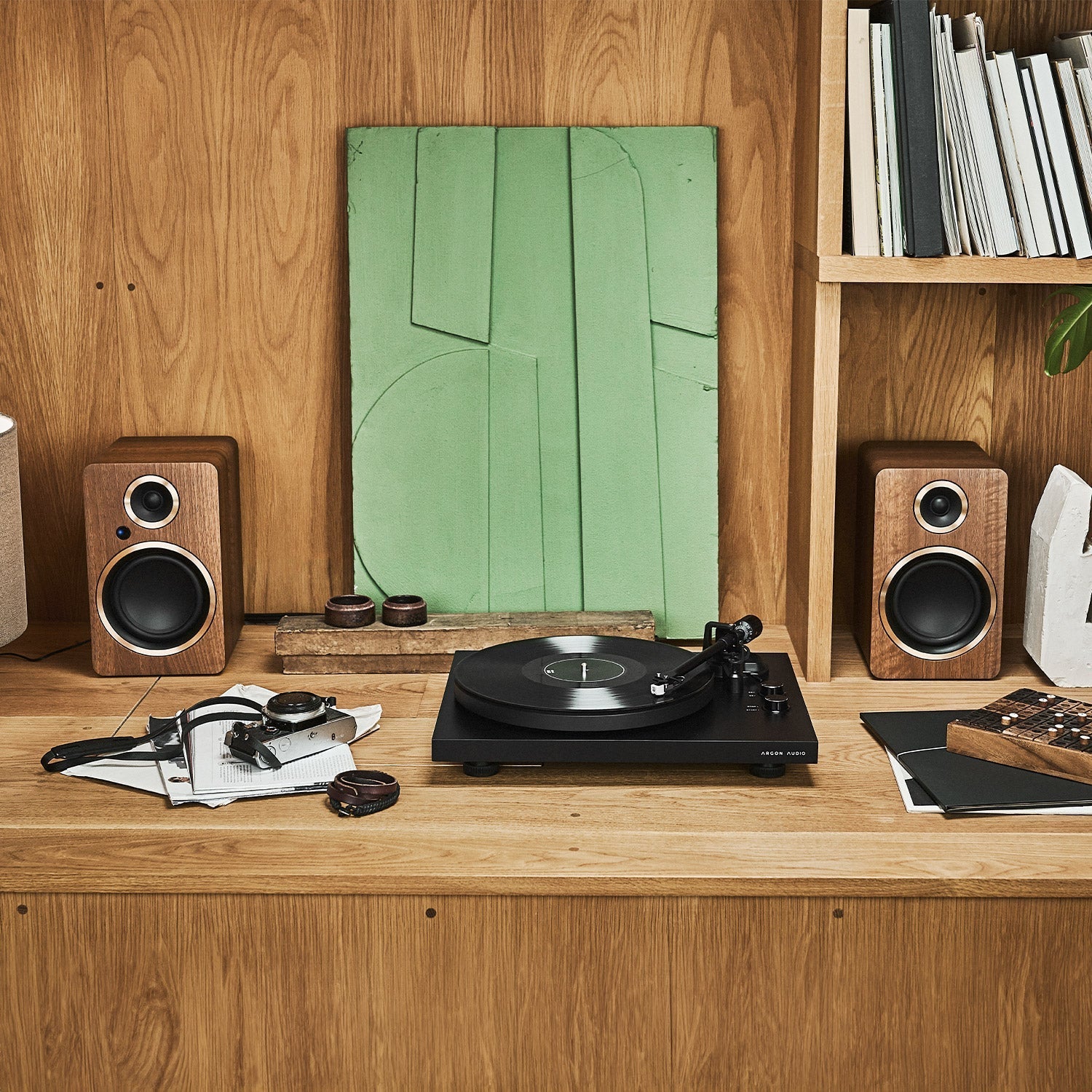 ARGONFENRISA5-WALNUT-7 ARGON AUDIO FENRIS A5 WALNUT EXPO