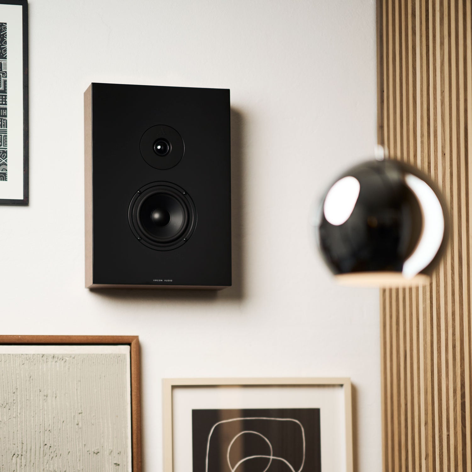 ARGONFORUS4WALL-WALNUT-4 ARGON AUDIO Forus 4 WALL WALNUT