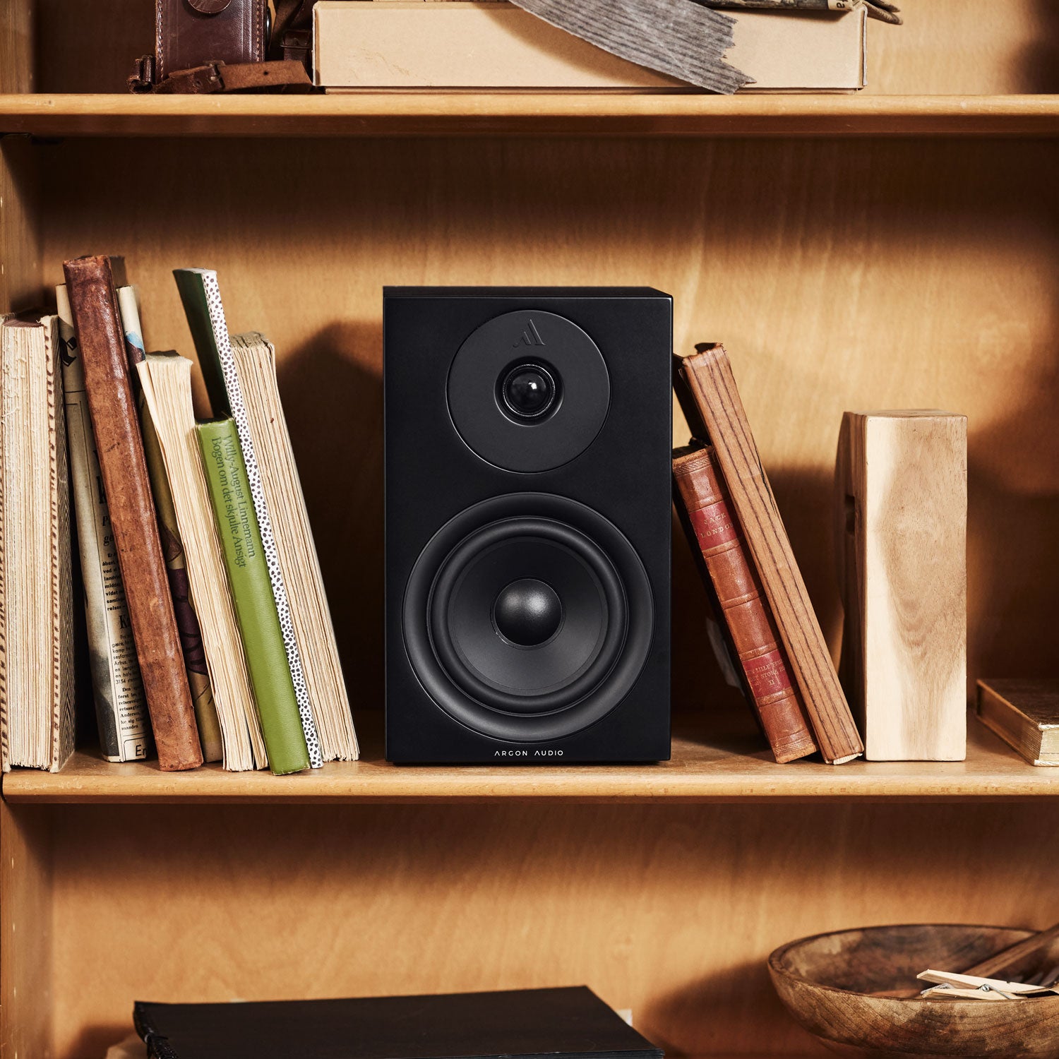 ARGONSA1FORUS4-BLACKBLACK-7 Argon Audio SA1 MK2 + Forus 4 garso sistemos komplektas – Juoda/Juoda