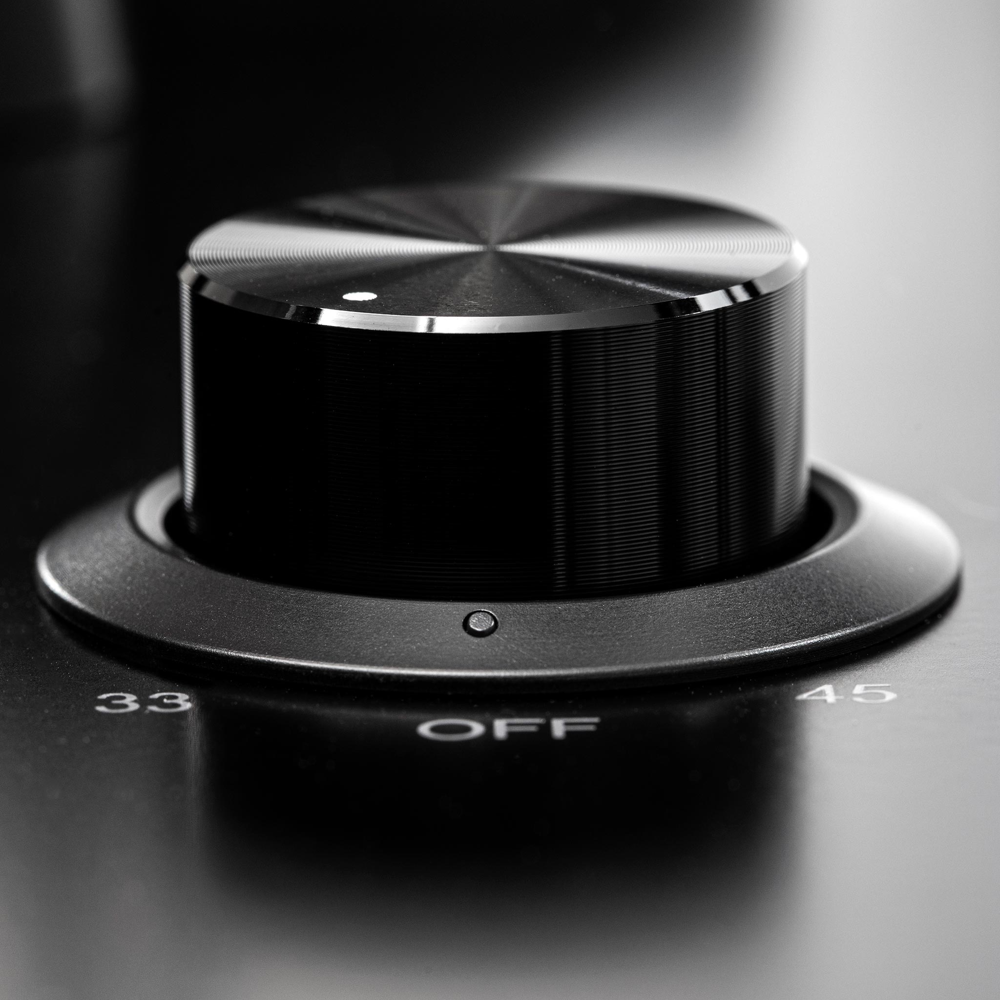 ARGONTT3-BLACK-9 ARGON AUDIO TT-3 BLACK