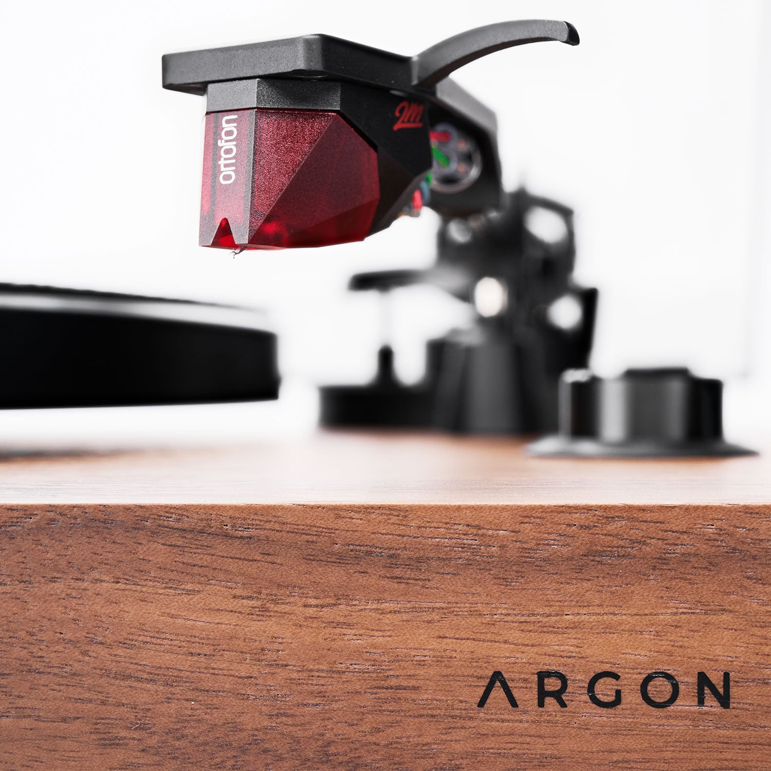 ARGONTT3PLUS-WALNUT-8 ARGON AUDIO TT-3 PLUS WALNUT
