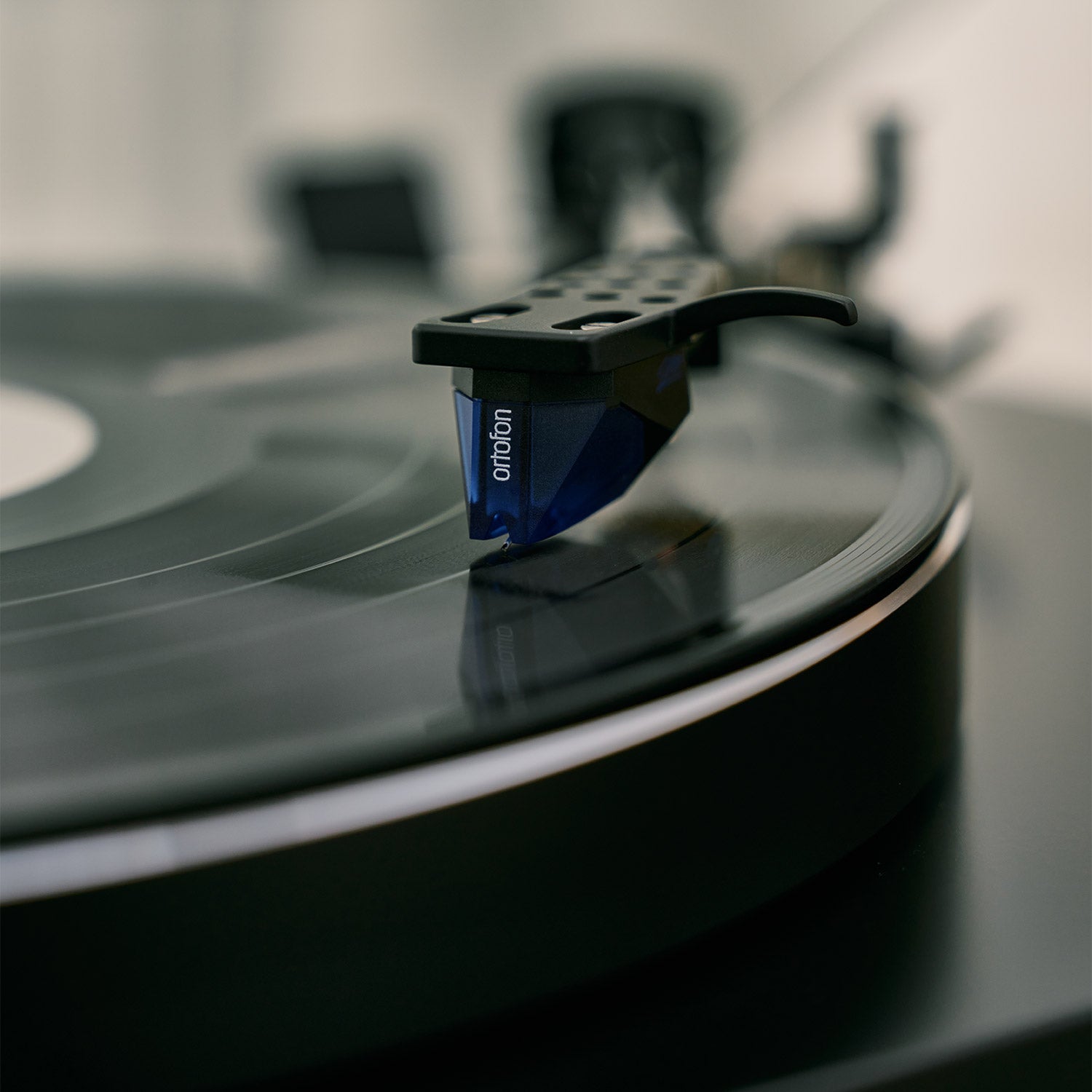 ARGONTT4MK2-BLACK-11 Argon Audio TT-4 MK2 vinilo plokštelių grotuvas – Juoda
