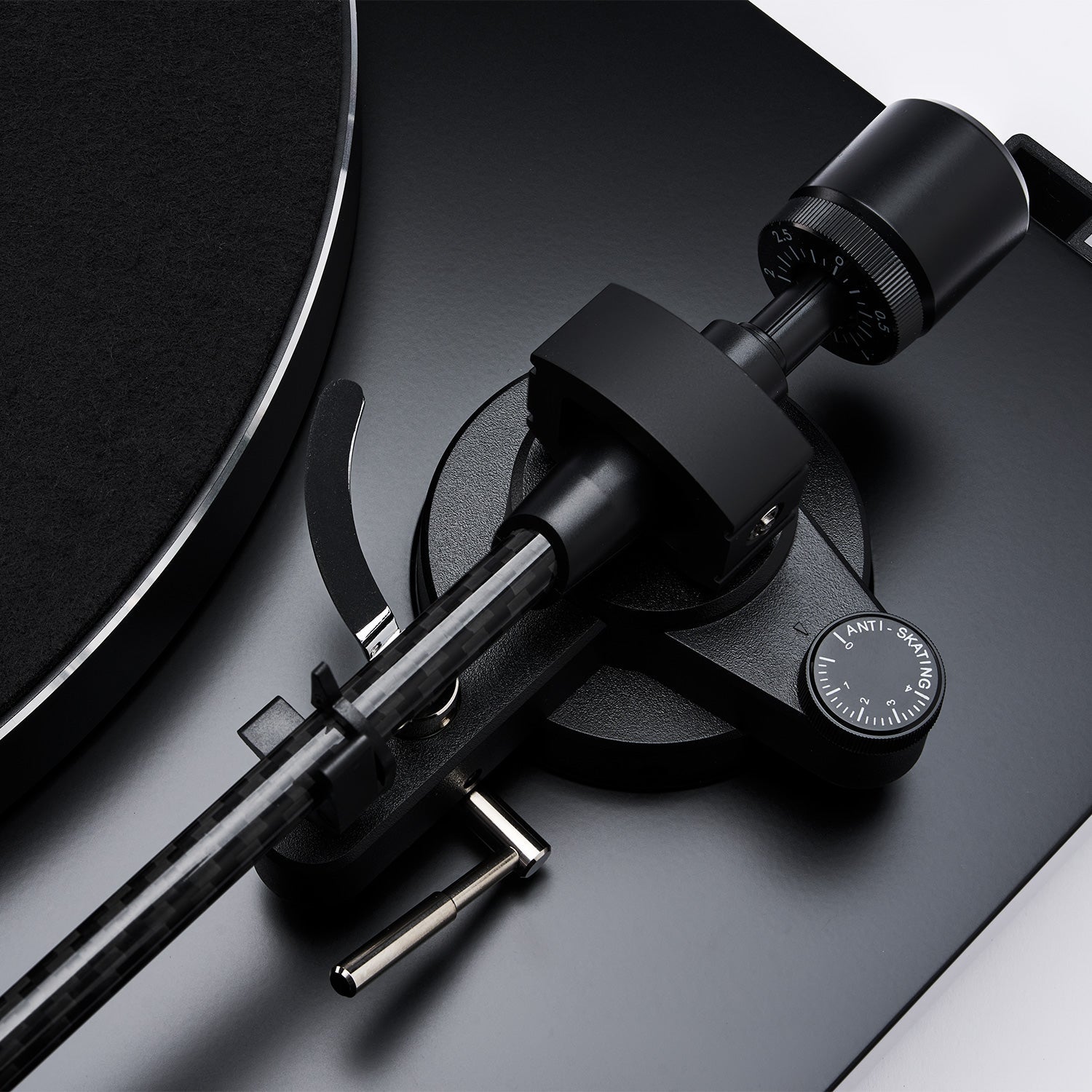 ARGONTT4MK2-BLACK-7 Argon Audio TT-4 MK2 vinilo plokštelių grotuvas – Juoda