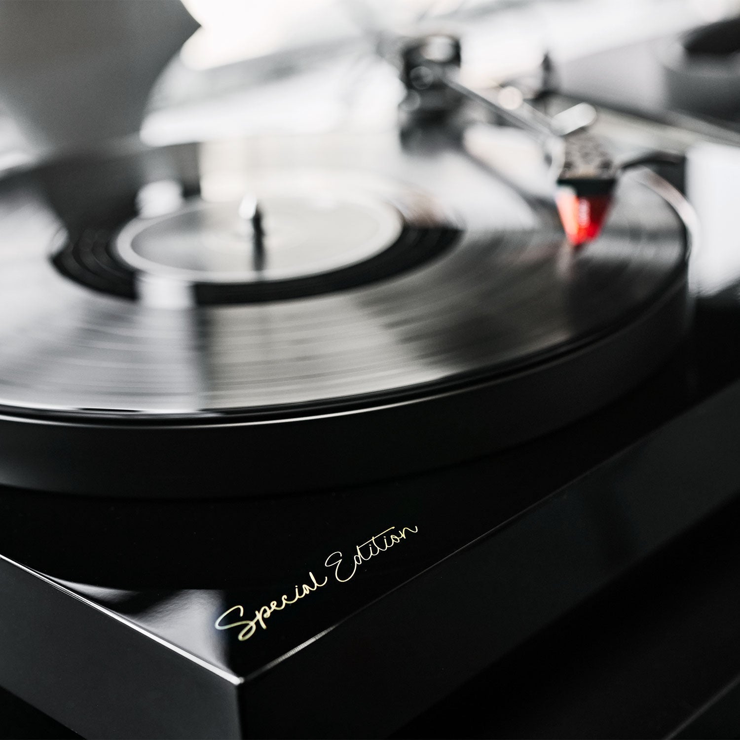ARGONTT4SPECIALEDITION-BLACK-10 ARGON AUDIO TT-4 Special Edition