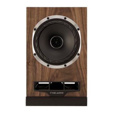 Fyne Audio F500S lentyninės kolonėlės (pora) – Riešutmedis