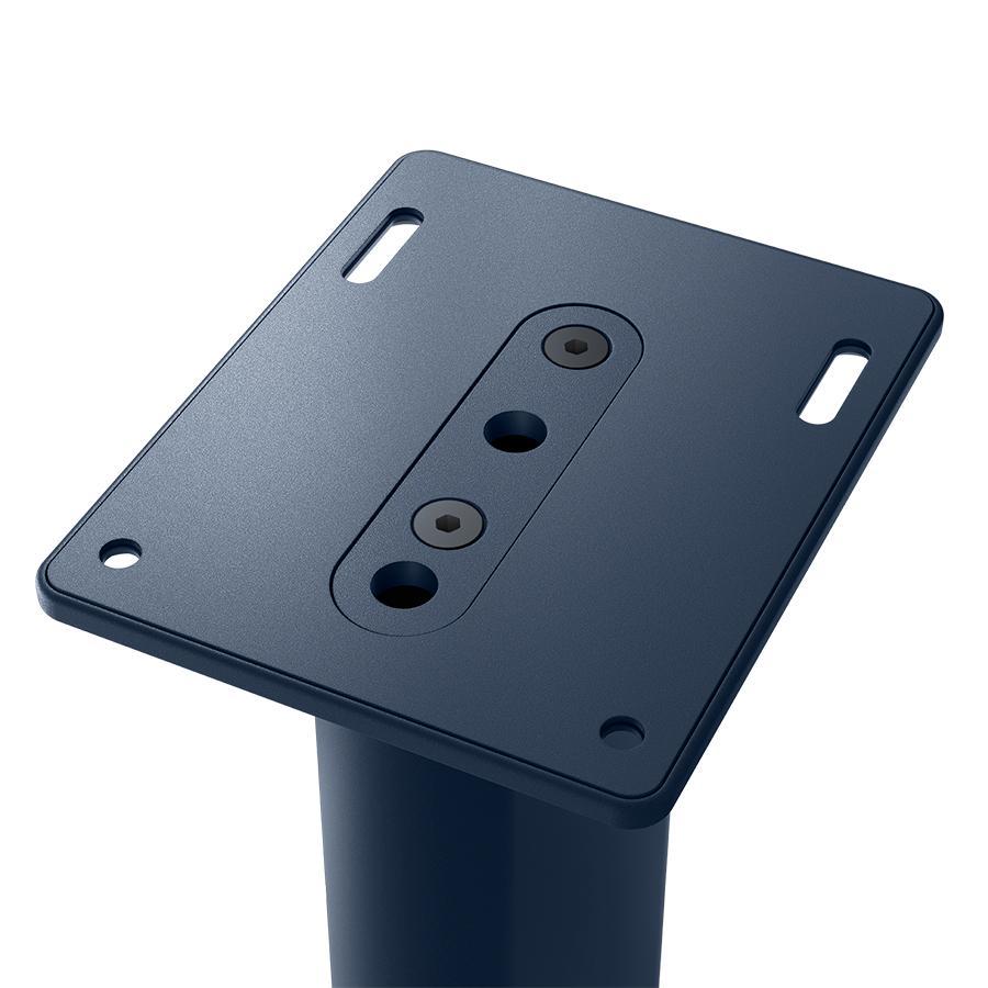 kef-s2-floor-stand-s2-floor-stand_royal-blue-special-edition_details_floorstand-topplate_20200724 KEF S2 grindiniai stovai LS50 Meta / LS50 Wireless II kolonėlėms (pora) – Titanium Grey