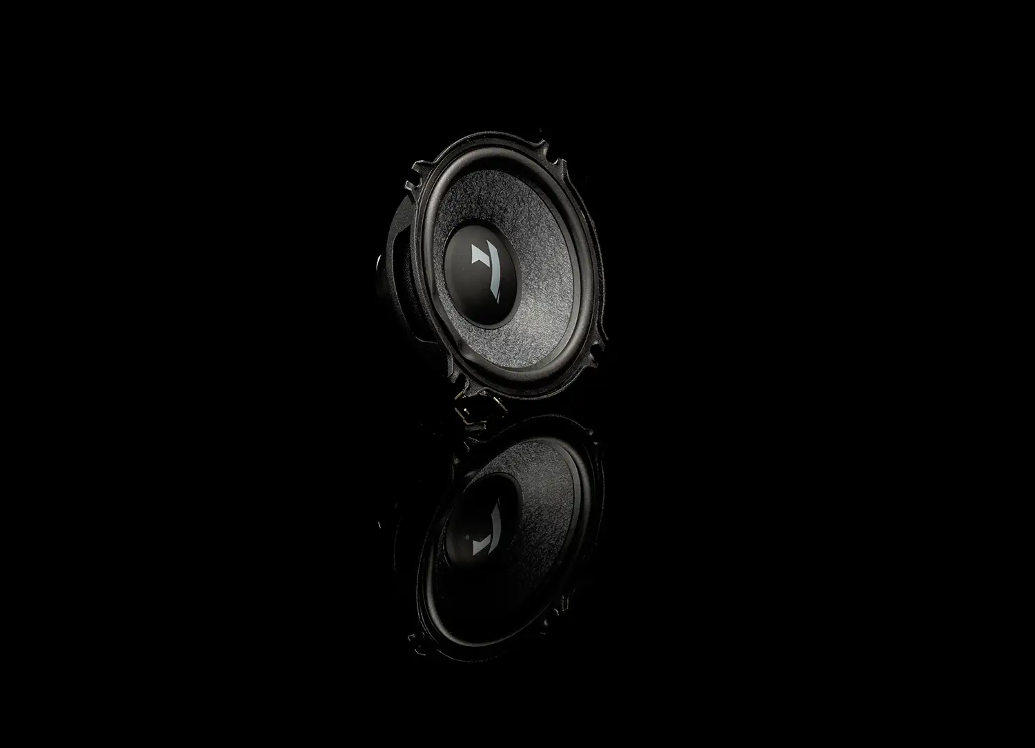 GM80-11-Bearbeitet GLADEN AUDIO GM80