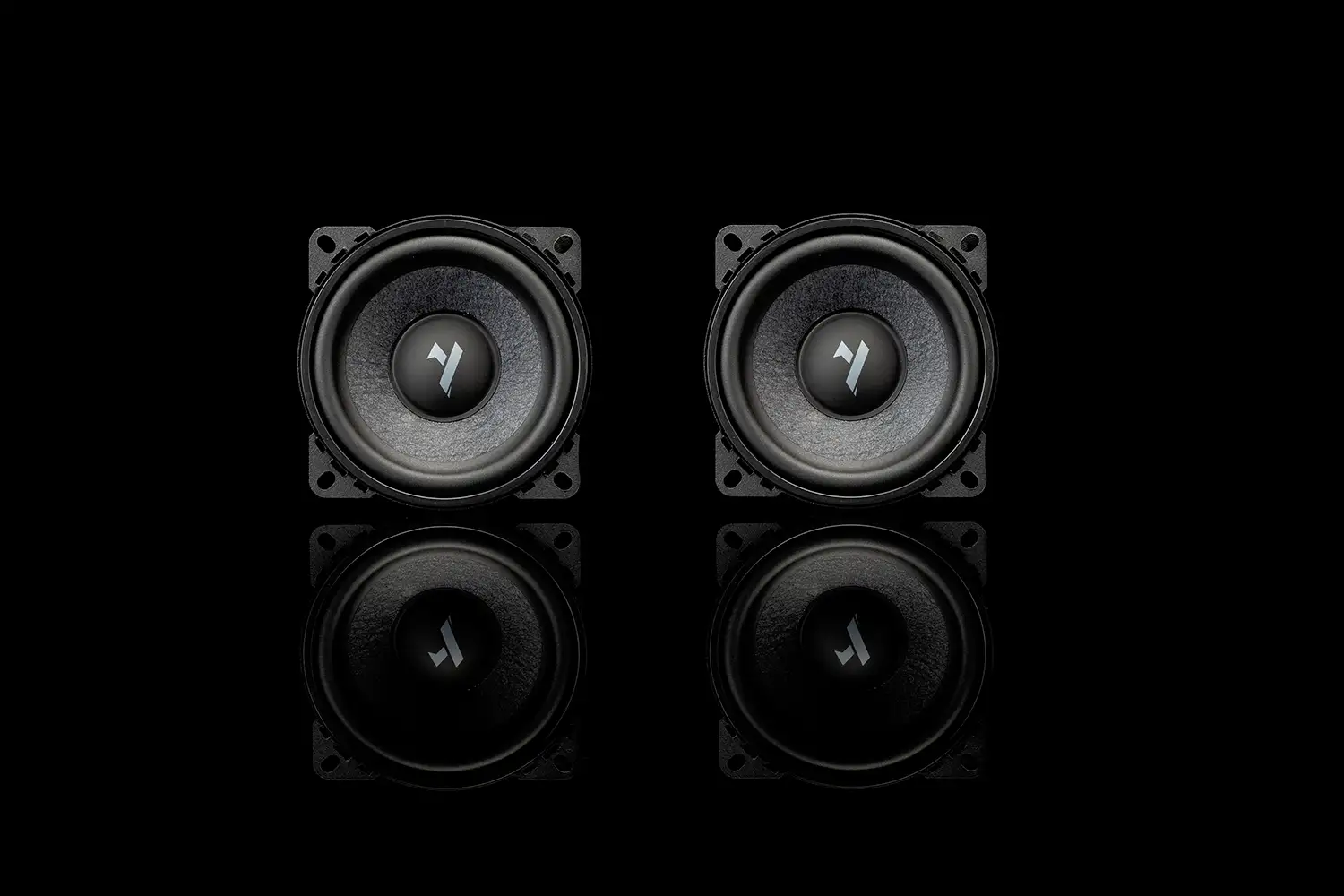 GW100-10-Bearbeitet-duo GLADEN AUDIO GW100