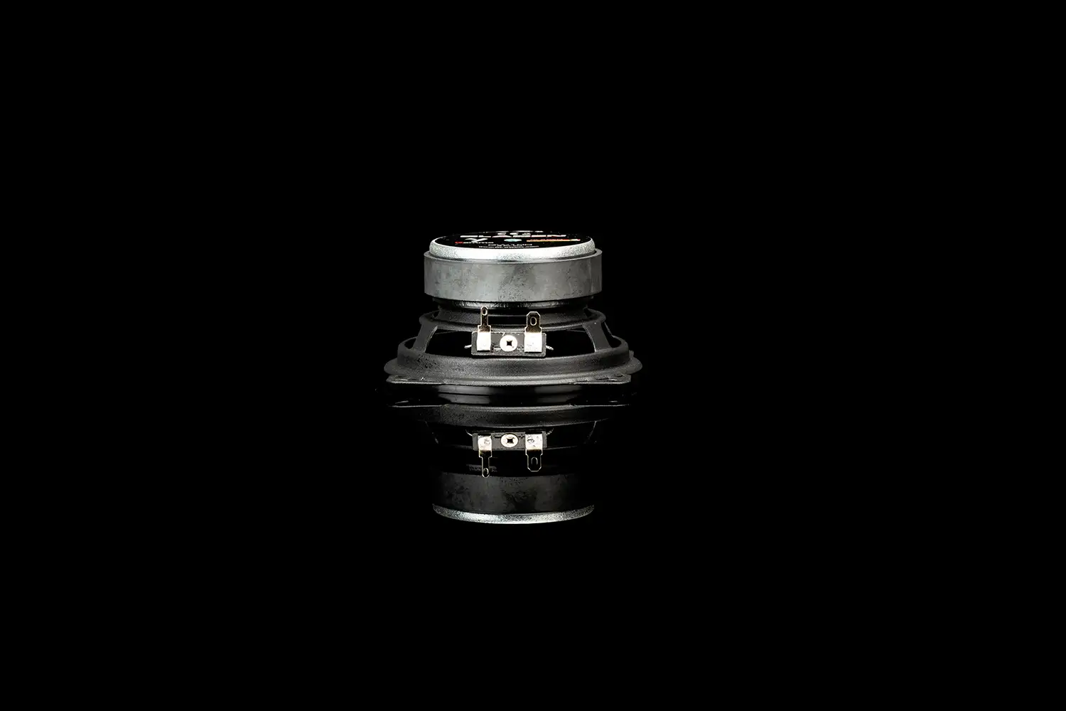 GW100-13-Bearbeitet GLADEN AUDIO GW100