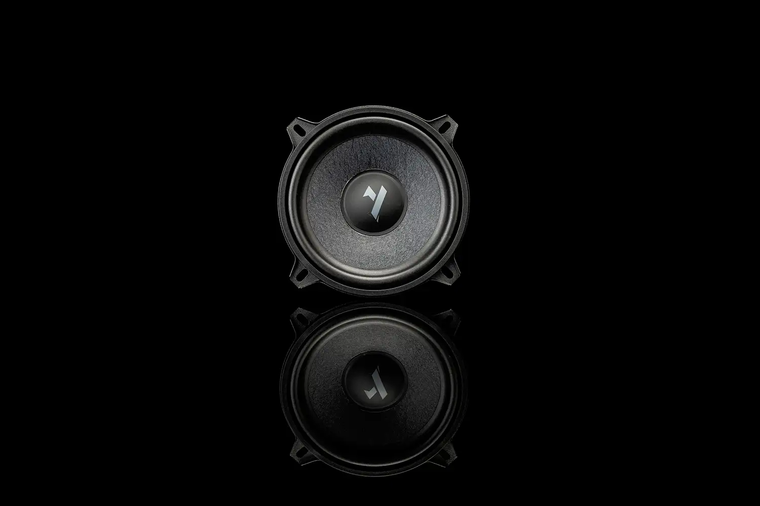 GW130-10-Bearbeitet GLADEN AUDIO GW130