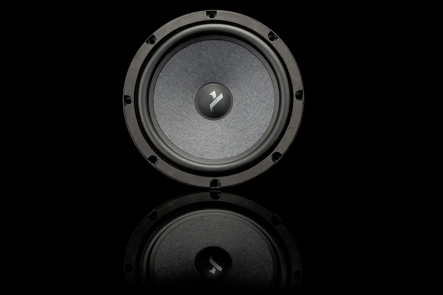 GW200-10-2-Bearbeitet GLADEN AUDIO GW200