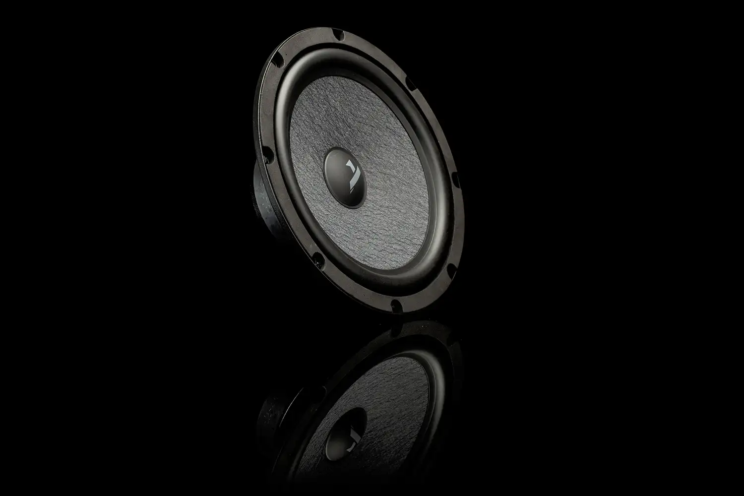 GW200-11-Bearbeitet GLADEN AUDIO GW200