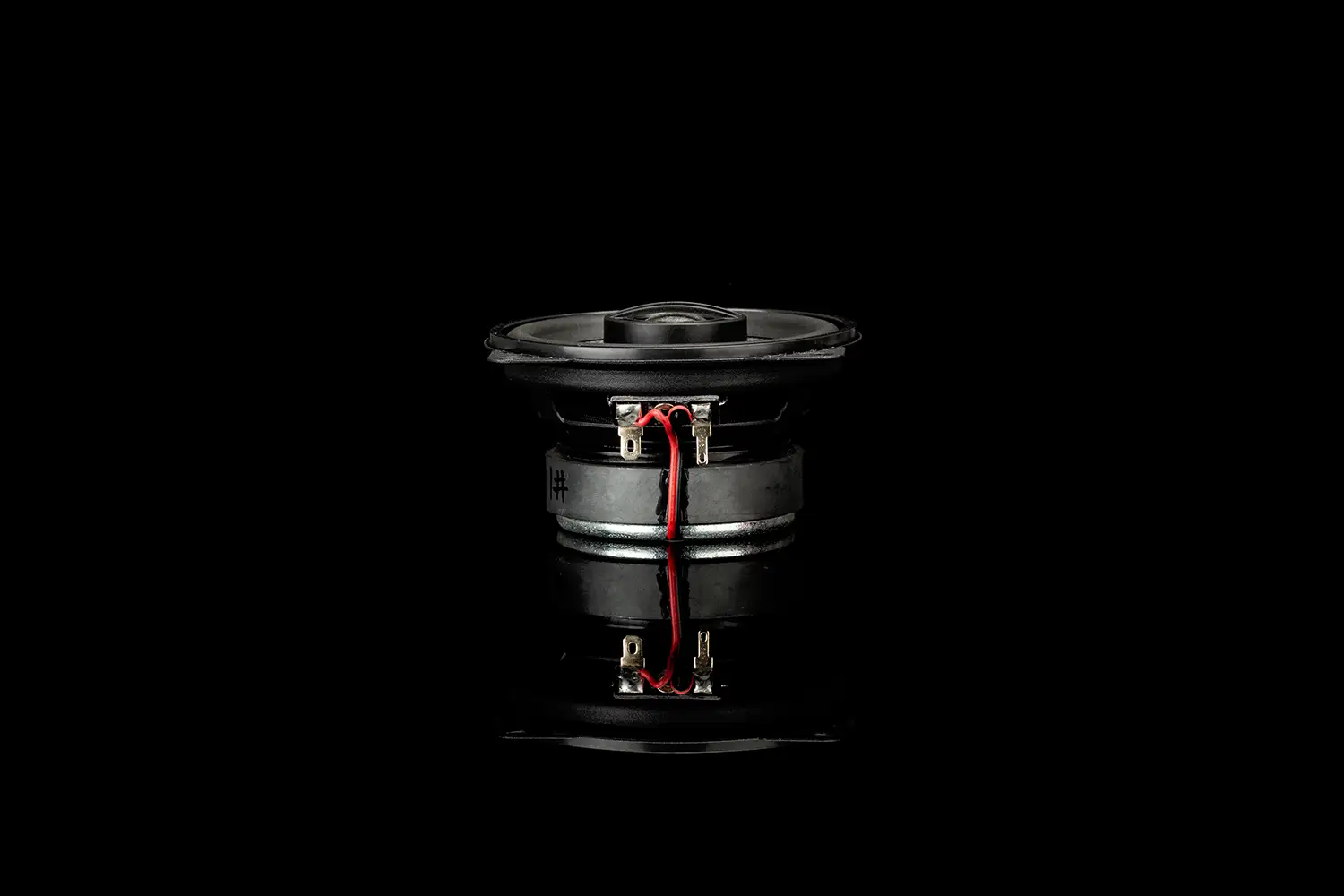 Gamma100X-14-Bearbeitet GLADEN AUDIO GAMMA100-X