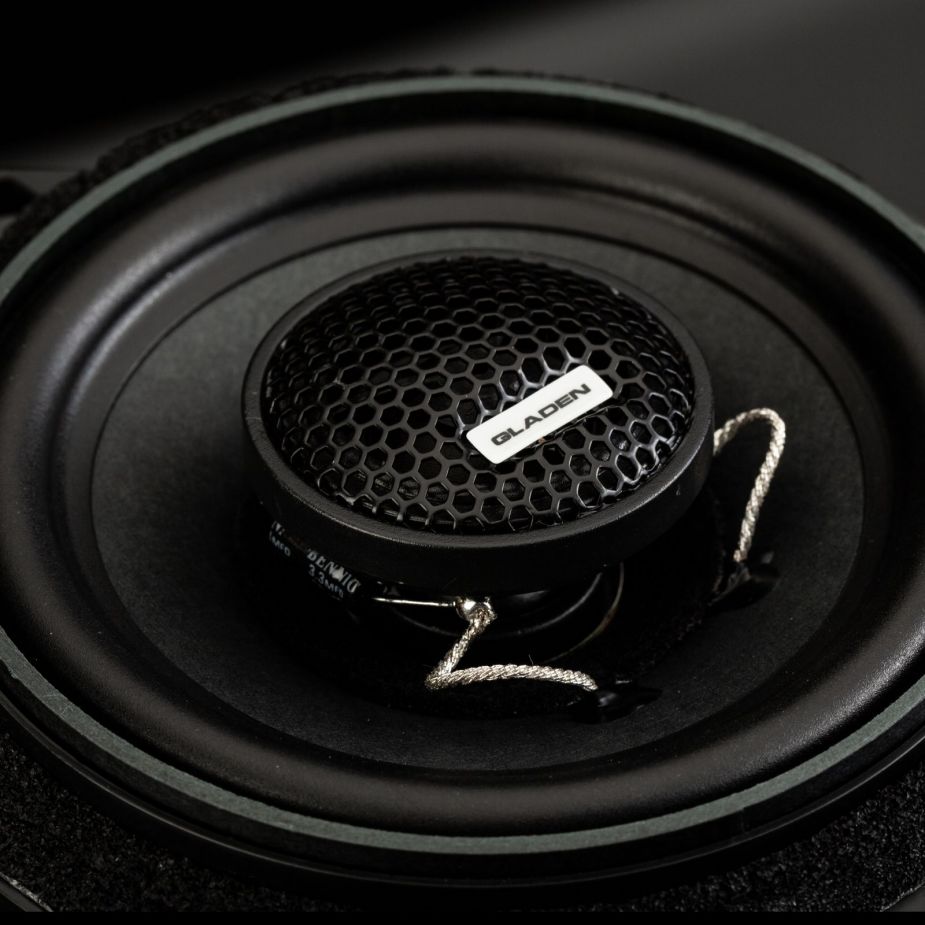 Gladen-ONE-100-BMW-006-2f210a4e GLADEN AUDIO ONE 100 BMW